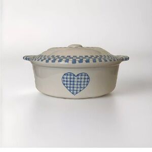Vintage 90s Blue Heart Sponge Stoneware 1.5 Quart Covered Dish